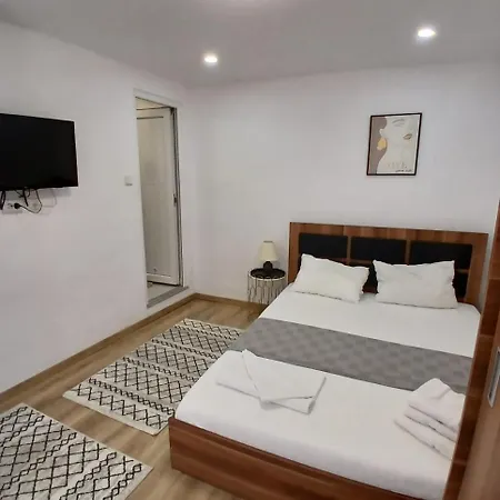 בית אירוח Casa Anastasia-constanta Delfinariu